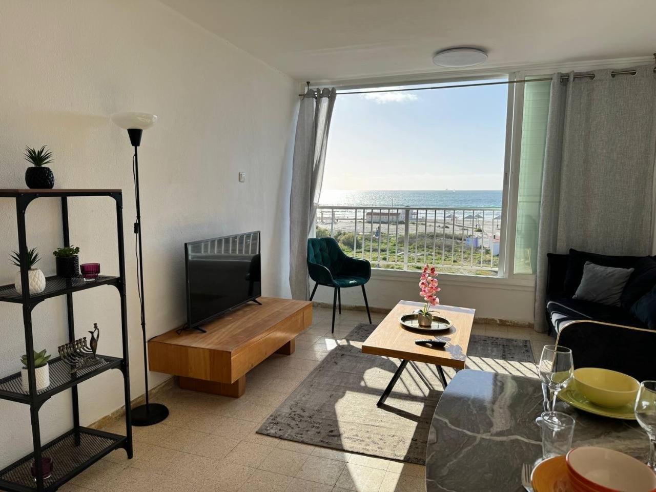 Appartement Amazing Sea View à Qiryat Yam Extérieur photo